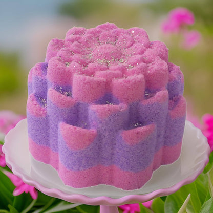 Blackberry & Rhubarb Fizzy Bath Bomb